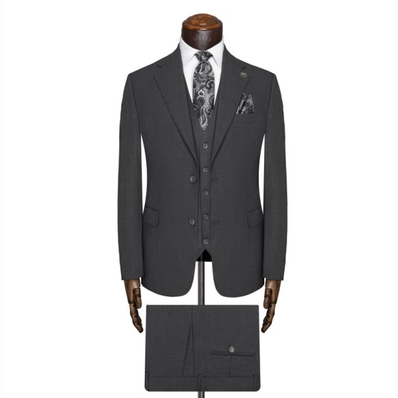 کت و شلوار و ژیله دو دکمه دو چاک یقه انگلیسی آلتین سیامد Siamod