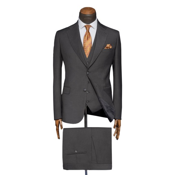 کت و شلوار و ژیله دو دکمه دو چاک یقه انگلیسی آلتین سیامد Siamod