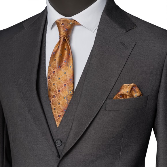 کت و شلوار و ژیله دو دکمه دو چاک یقه انگلیسی آلتین سیامد Siamod