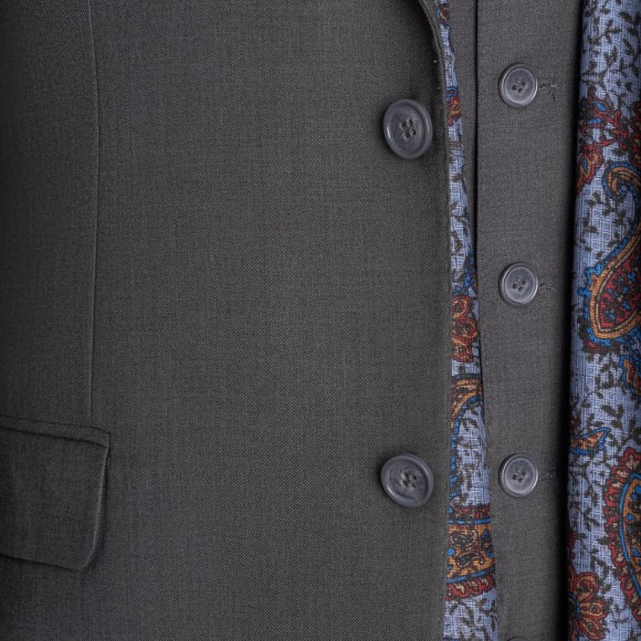 کت و شلوار و ژیله دو دکمه دو چاک یقه انگلیسی آلتین سیامد Siamod